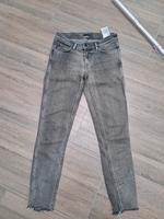 Levi's Line 8 Jeanshose grau w27 Größe 36 S Damen Sachsen - Borna Vorschau