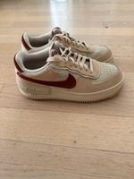 Nike Air Force Shadow beige Gr. 39 Nordrhein-Westfalen - Neunkirchen Siegerland Vorschau