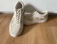 Vans, Gr.37 bestickt Lübeck - St. Lorenz Süd Vorschau