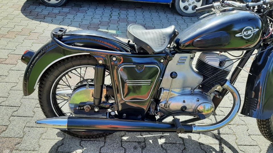 Sowjetisches Motorrad IZH - 56 / Bj. 1959 in Nürnberg (Mittelfr)