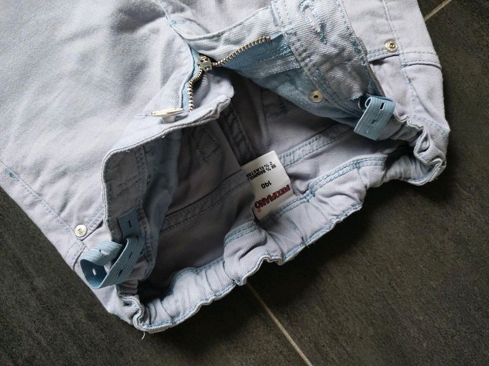 Mädchen 140 146: H&M Jeans weiß + Pocopiano Jeans in Albachten