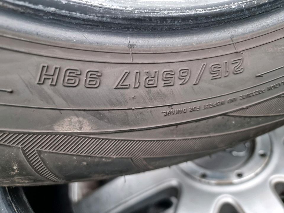 2x Winterreifen 215/65R17 99H Falken Euro winter 6mm in Detmold