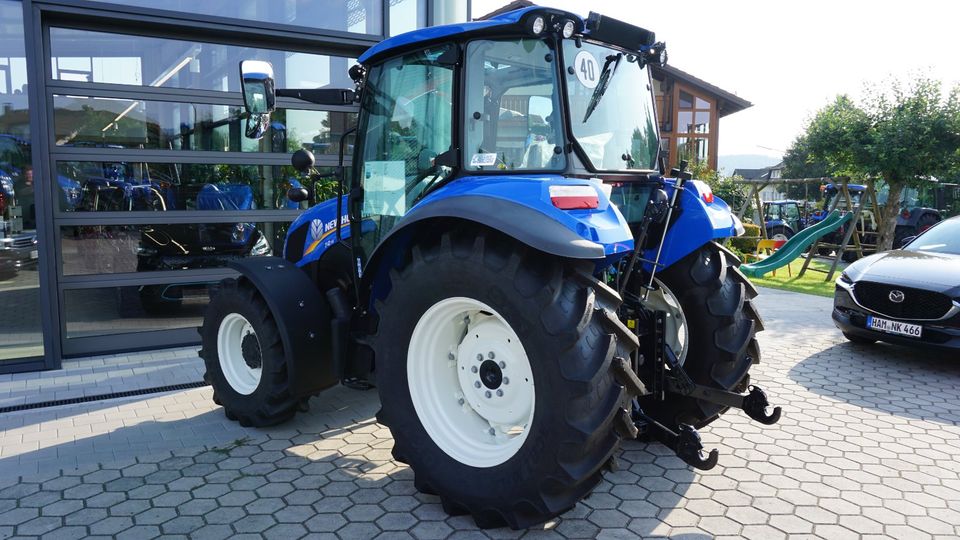 NEW HOLLAND T 4.75  sofort verfügbar in Rötz