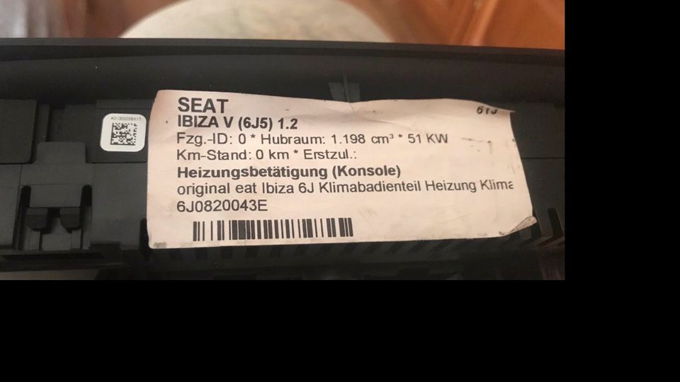 Seat Ibiza 6J Klimabedienteil Heizung Original in Merseburg