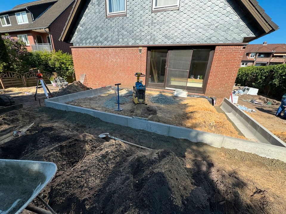 Gartenbau Rückschnitt Pflastern Zaunbau und noch viel mehr in Hollern-Twielenfleth