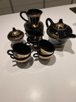 Kaffeegeschirr / schwarz-gold / signiert Nordrhein-Westfalen - Gütersloh Vorschau