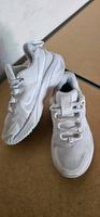 Schöne weiße Kinder-Nike-Schuhe Bayern - Großkarolinenfeld Vorschau