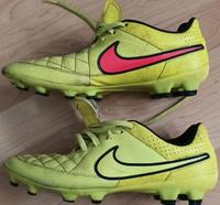 Nike Fußballschuh gr. 7 zu Verkaufen Bayern - Schonungen Vorschau