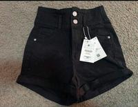 Shorts Sommershorts Bershka Größe 36 Nordrhein-Westfalen - Hövelhof Vorschau