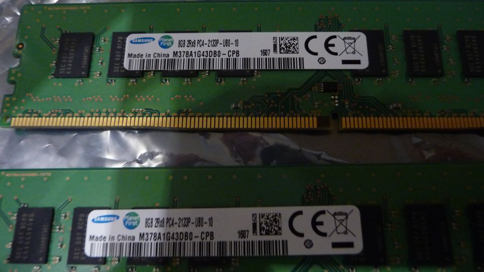 16GB 2 x 8 GB DDR4 Samsung PC PC4 Ram Speicher CL 15 2133 288 in Stuttgart