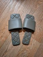 Pantoletten H&M, 39, wenig getragen, Slides, Sandalen Berlin - Treptow Vorschau
