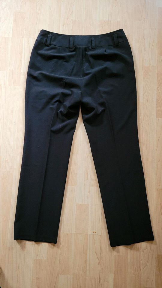 Feine schwarze Damenhose von Bonita, Gr. 44 in Hofheim am Taunus