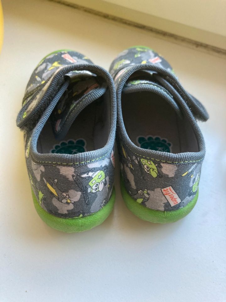 Babyschuhe Hausschuhe Superfit 22 in Berlin