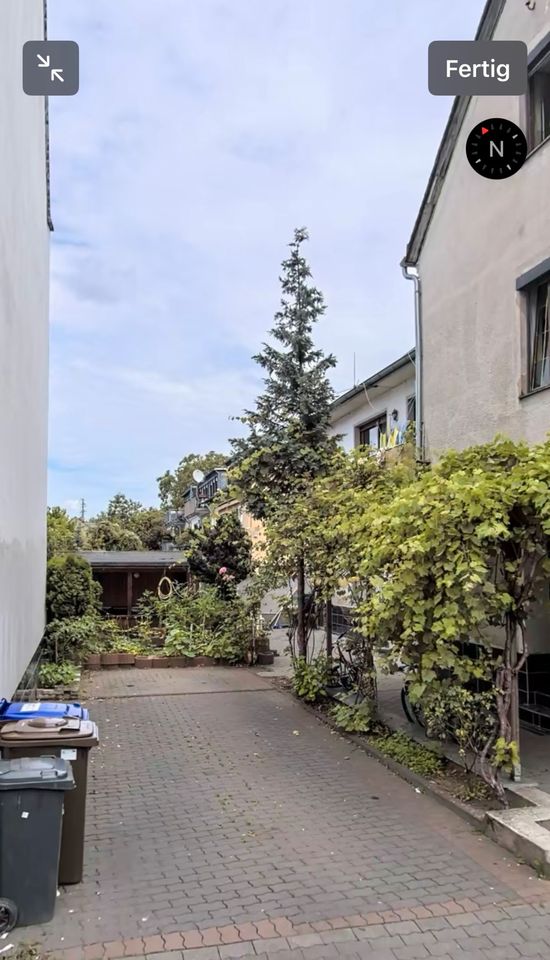 Mehrfamilienhaus mit Potenzial in Koblenz