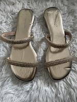 Sandalen mit Goldglitzer Berlin - Charlottenburg Vorschau
