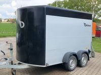 Anhänger mieten / Verleih DEBON Kofferanhänger Motorradanhänger | 2.000kg | Tür-Rampen-Kombination Staßfurt - Neundorf Vorschau