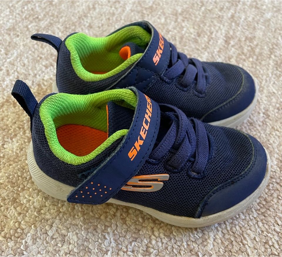 Sneaker, Halbschuhe Gr. 23 Skechers in Bretnig-Hauswalde