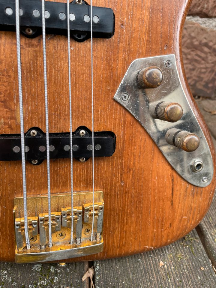 Fender Jazz Bass 1976 in Lollar