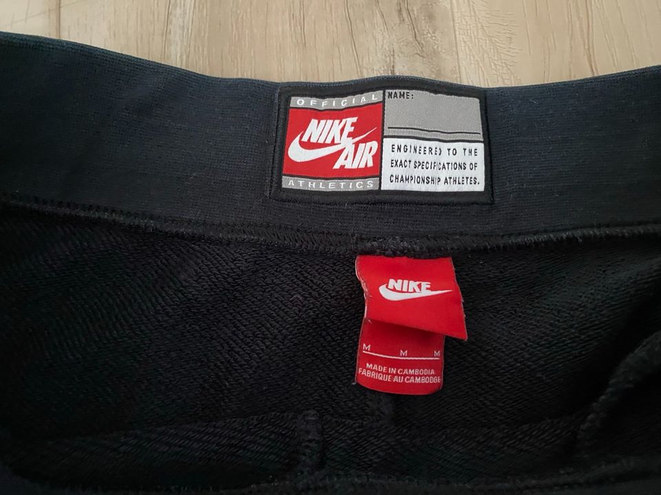 Nike Shorts Herren in Riegelsberg