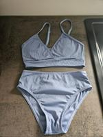 Mädchen Bikini Gr. 140 mit dezentem Push up 2teilig blau TOP Bayern - Buttenwiesen Vorschau