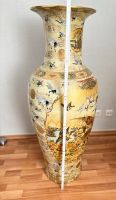 125cm große chinesische Bodenvase von Crown Escot Hessen - Limburg Vorschau