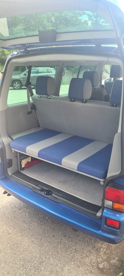 Volkswagen T4 Multivan 2.5Tdi 1.Hand in Fürstenfeldbruck