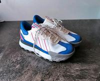 Adidas FUTRO wie neu (UK 5) Bayern - Velden Vorschau