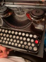 Antike Groma Schreibmaschine mit Koffer Modell N Chemnitz Rarität Dresden - Löbtau-Süd Vorschau
