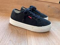 Levis Platform Sneaker 38 Tijuana Turnschuhe Schuhe Levi‘s Niedersachsen - Hameln Vorschau