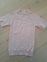 Enges T-Shirt mit eingenähten Akzenten und Kragen in Rosa Niedersachsen - Beckdorf Vorschau