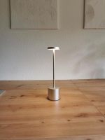 Silberne Edelstahl Lampe LED 2 Stufen Akkubetrieben Schleswig-Holstein - Kaltenkirchen Vorschau