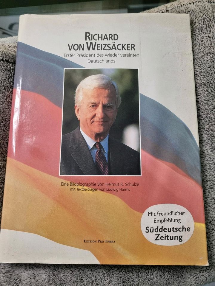 Richard Von Weizsäcker Eine Bildbiographie von Helmut R. Schulze in Lehrte