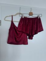 Set Pyjama Satin rot dunkelrot Gr. S top Shorts Hessen - Sulzbach Vorschau