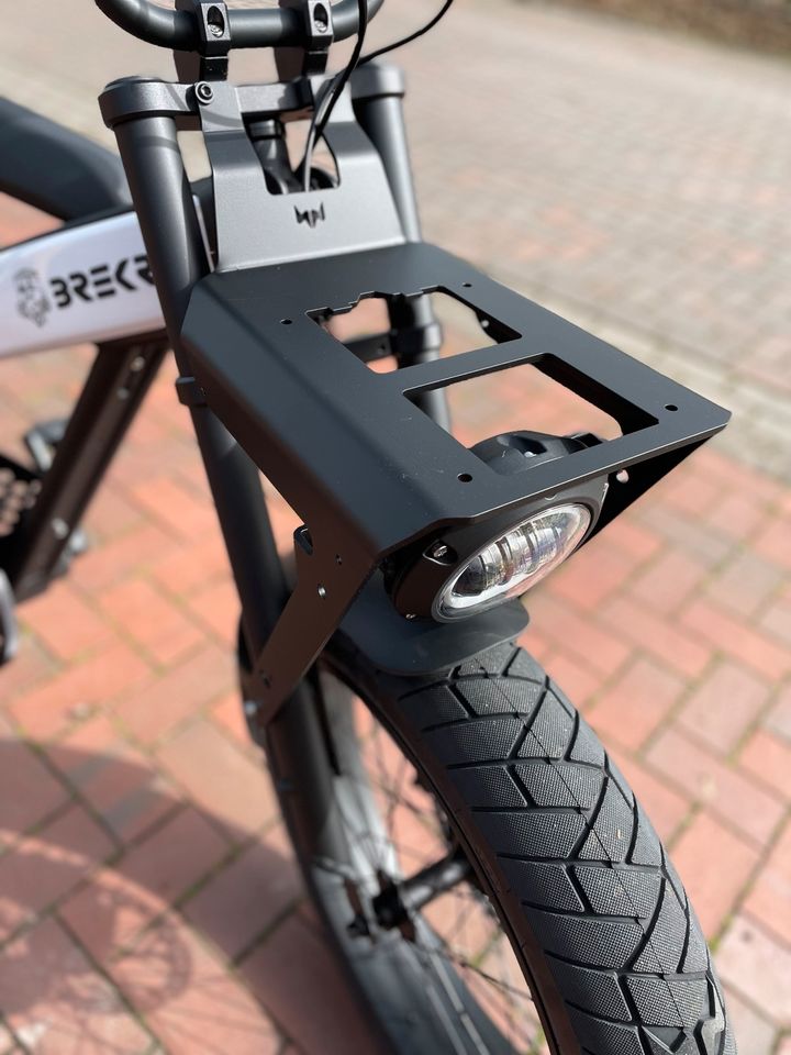 BREKR Modell F Ebike Fatbike Cruiser in Stadland