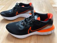 Nike Renew Run Sneaker schwarz Orange Größe 43 Nordrhein-Westfalen - Willich Vorschau