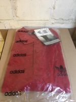 Adidas Polohemd Poloshirt rot, schwarzes Logo Niedersachsen - Melle Vorschau