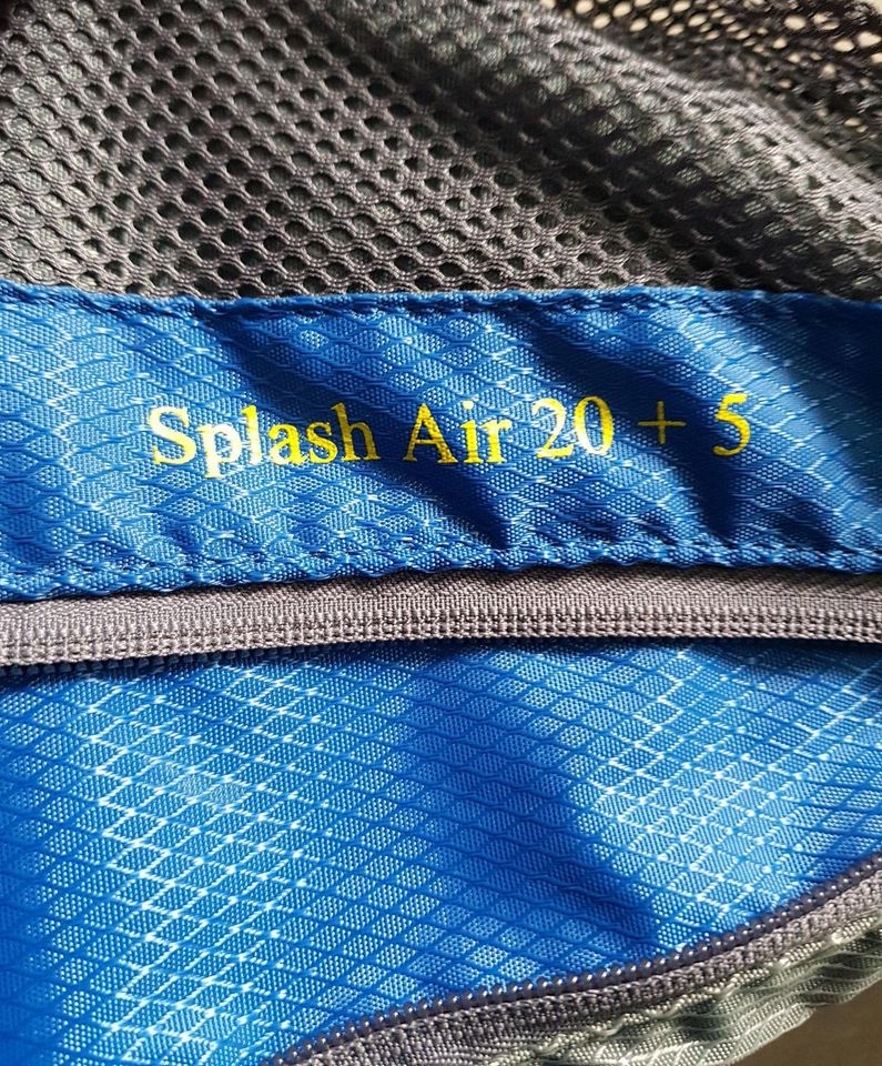 Vaude Rucksack Splash Air 20+5 Größe L Blau in Gifhorn