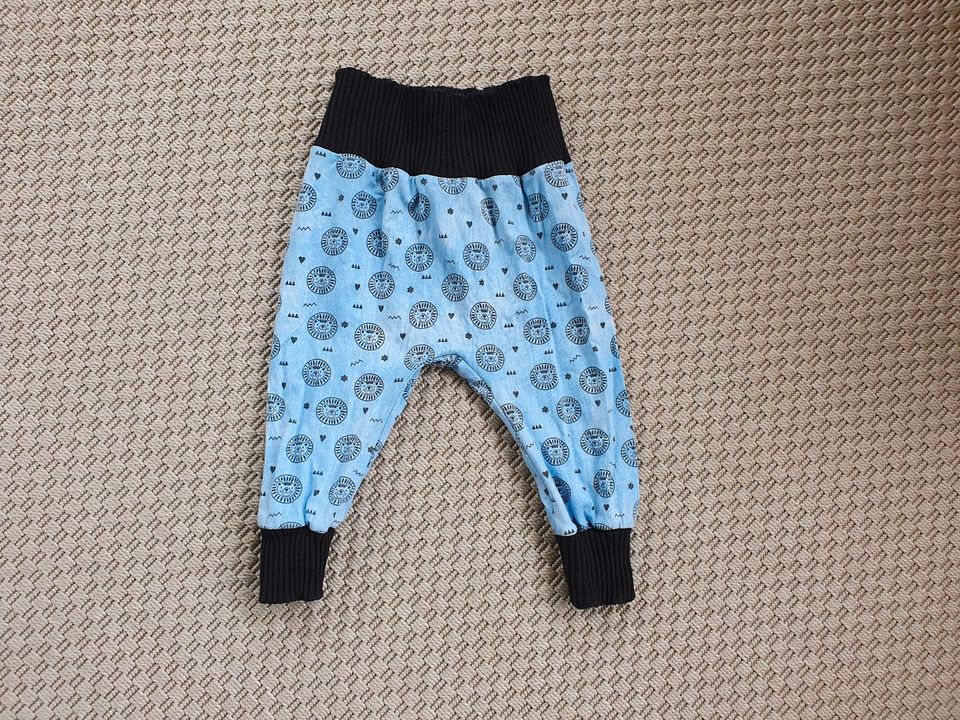 Sommerschlupfhose, handmade, Gr. 92 in Celle