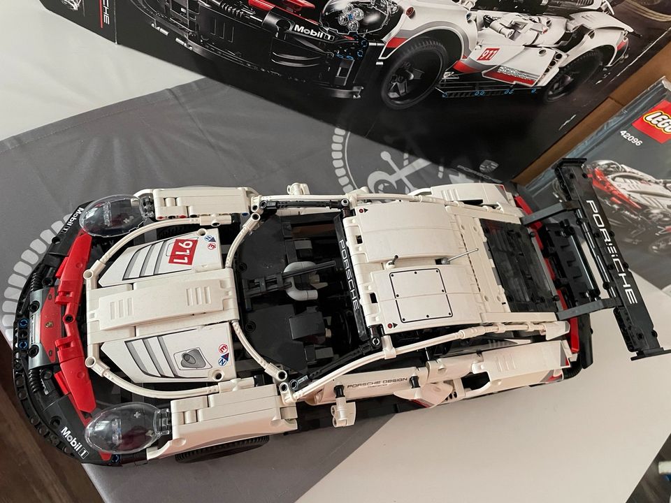 Lego Technik 42096 Porsche 911 RSR in Winterberg