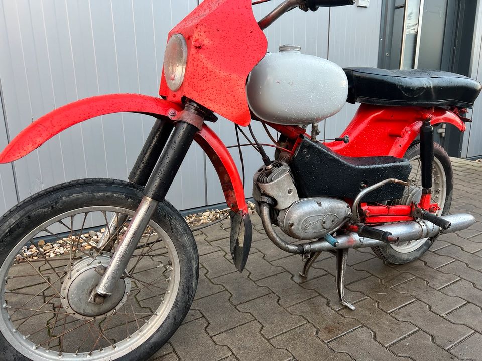 Simson Star SR4-2 1965 Moped Mofa Roller IFA E8 in Osterweddingen