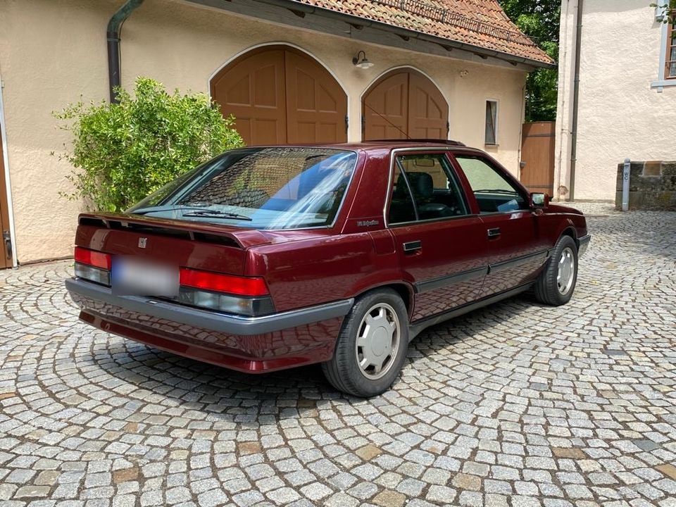 Renault R25 V6 Injektion/Oldtimer/Leder/Elektr.Schiebedach in Neustadt b.Coburg