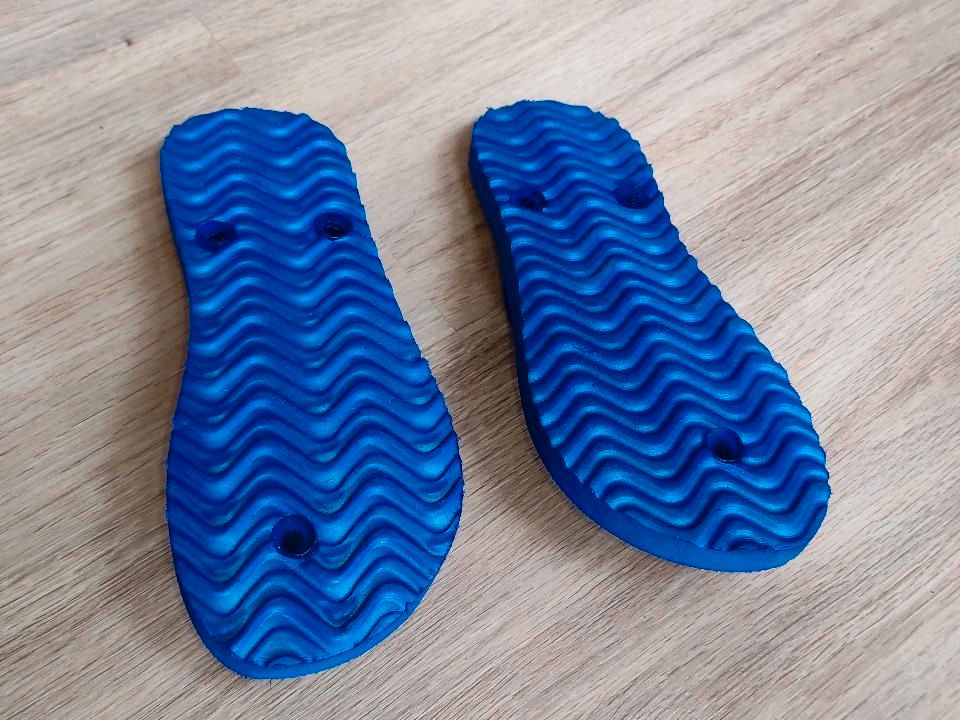 Flip Flops Badelatschen Neu Gr.32/33 , blau in Berlin