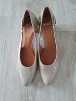 Schicke Pumps von Ara Wardenburg - Hundsmühlen Vorschau