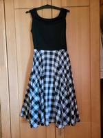 Sommerkleid mit weitem Rock, Größe M Bayern - Waldkraiburg Vorschau