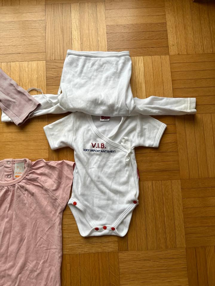 Body langarm kurzarm rosa blau Ostern Hase 50/56 74/80 98/104 in Bad Schussenried