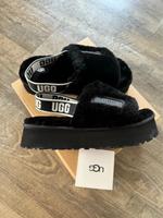 Ugg Sandalen Gr.39 Neu und Original Nordrhein-Westfalen - Bad Oeynhausen Vorschau