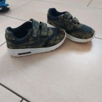 Nike Kinderschuhe Gr. 30 armyLook kaum getragen Nordrhein-Westfalen - Gütersloh Vorschau