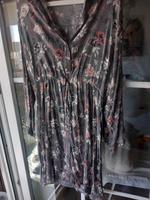 Kleid  grau mit blumen Bayern - Sulzbach-Rosenberg Vorschau