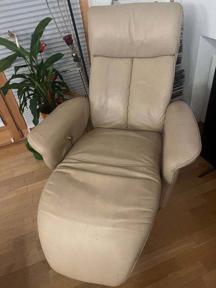 Himolla Stressless Trapez Couch Sessel Sofa creme Leder Relax in Rottach-Egern