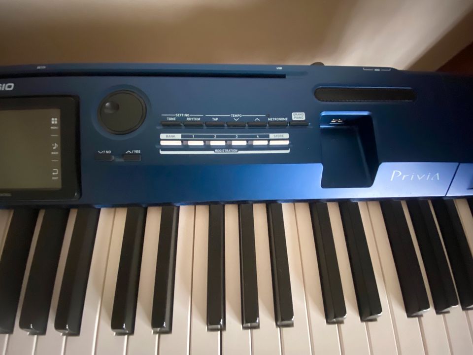 Casio PX 560 PRIVIA STAGEPIANO in Bad Bramstedt